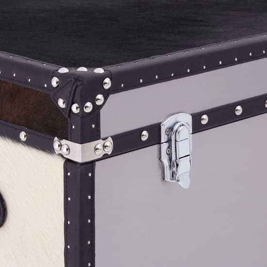 Kensick Wooden Storage Trunk In Black And White_4
