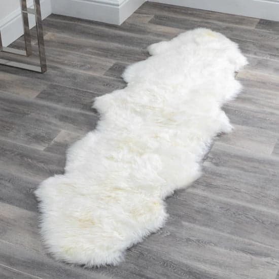 Ladson Double Sheepskin Rug In Natural White_1