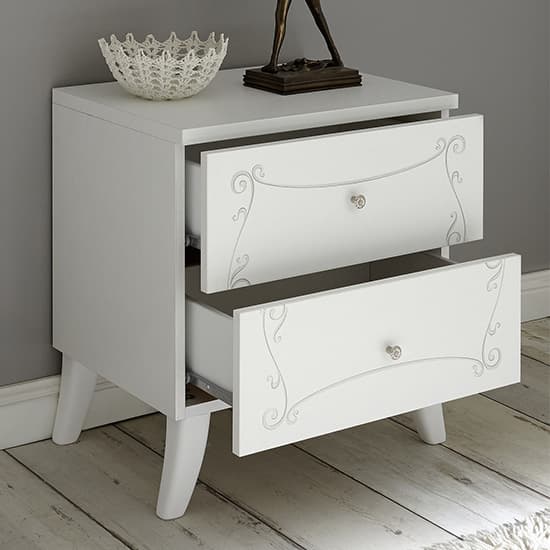 Lerso Serigraphed White Wooden Nightstands In Pair_4