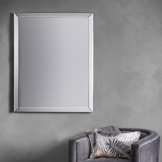 Lorain Rectangular Bevelled Wall Mirror In Silver_2