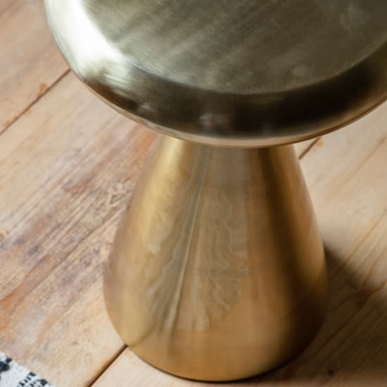 Molten Round Metal Side Table In Gold_3