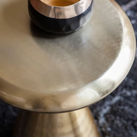 Molten Round Metal Side Table In Gold_4