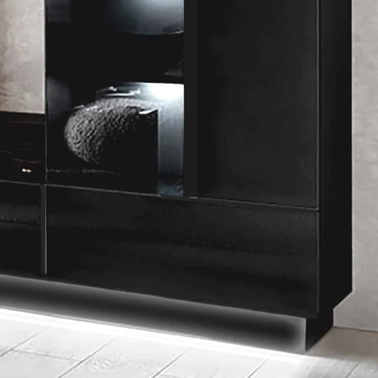Norco High Gloss Entertainment Unit In Black With LED Lighting_6