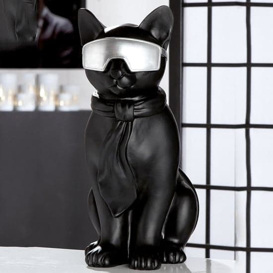 Ocala Polyresin Hero Cat Sitting Sculpture In Black_1