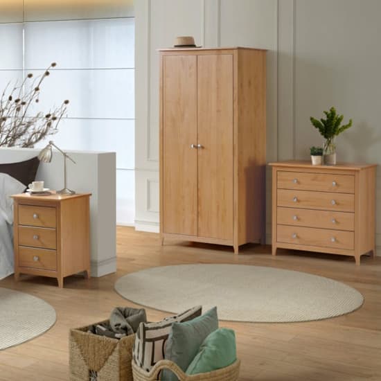 Ocala Wooden Bedroom Furniture Set In Antique Pine Furniture in Fashion