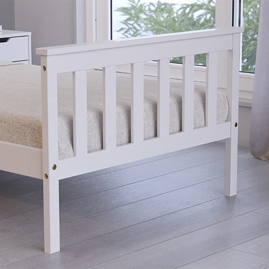 Oxford Pine Wood Single Bed In White_3