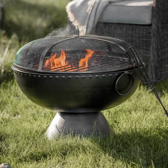 Potsdam Traditional Style Metal Firepit In Black_1
