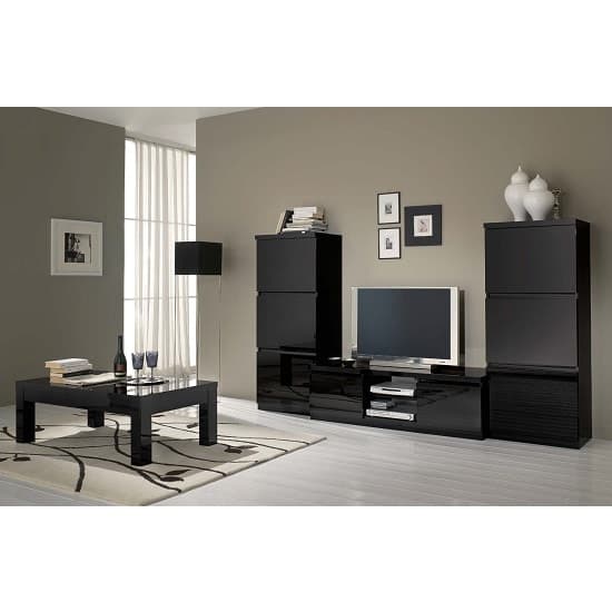 Regal Living Room Set 1 In Black With High Gloss Lacquer Furniture in