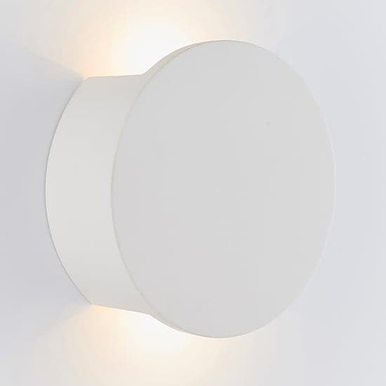 Sanna LED Wall Light In Smooth White Plaster_1