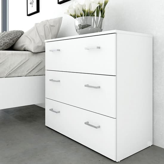 Scalia Wooden Chest Of Drawers In White With 3 Drawers_1