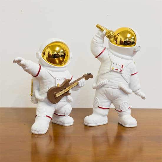 Spaceman Guitar Astronaut Figurine_3
