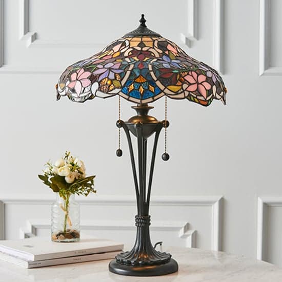 Sullivan Medium Tiffany Glass Table Lamp In Dark Bronze_1