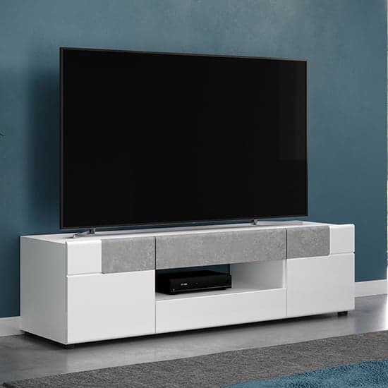 Tavia High Gloss TV Stand 2 Doors In White With LED_2