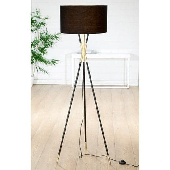 Trois Floor Lamp In Black And Gold_1