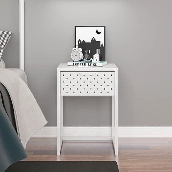 Utara Steel Bedside Cabinet With 1 Drawer In White_1
