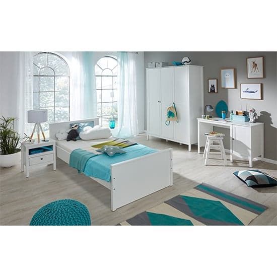 Valdo Baby Room Wooden Furniture Set 8 In White_1