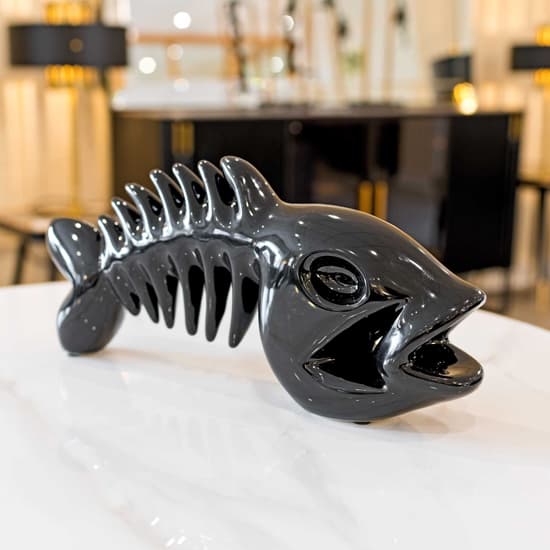 Visalia Ceramic Fish Bone Sculpture In Black_1