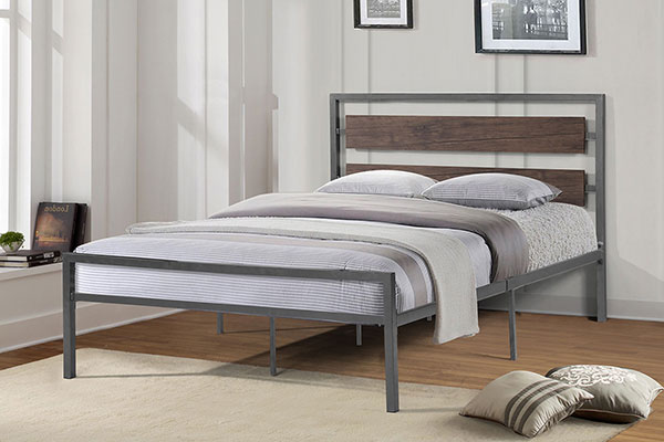 A Complete Guide to Choosing the Right Metal Bed Frame for Your Home