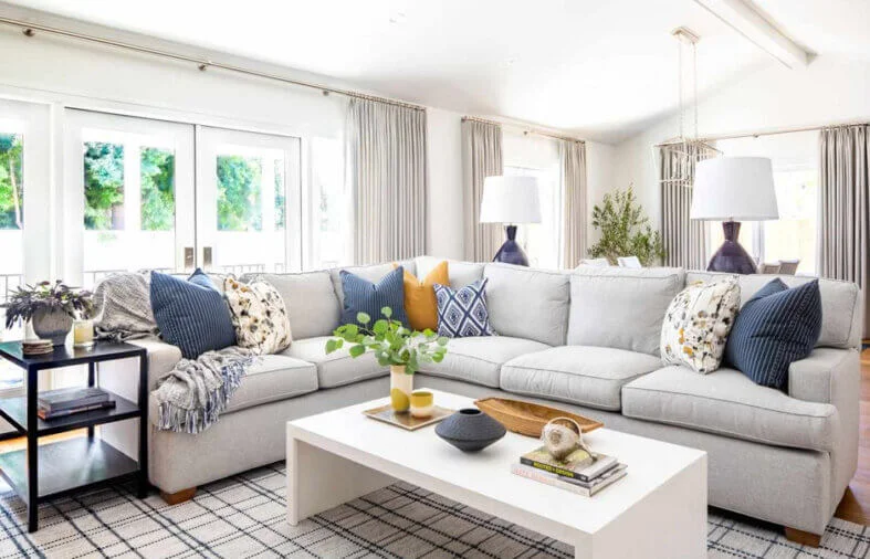 The Ultimate Guide to Designing Living Rooms with Sectionals