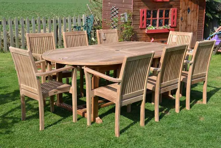 5 Essential Tips for Maintaining Your Outdoor Dining Furniture