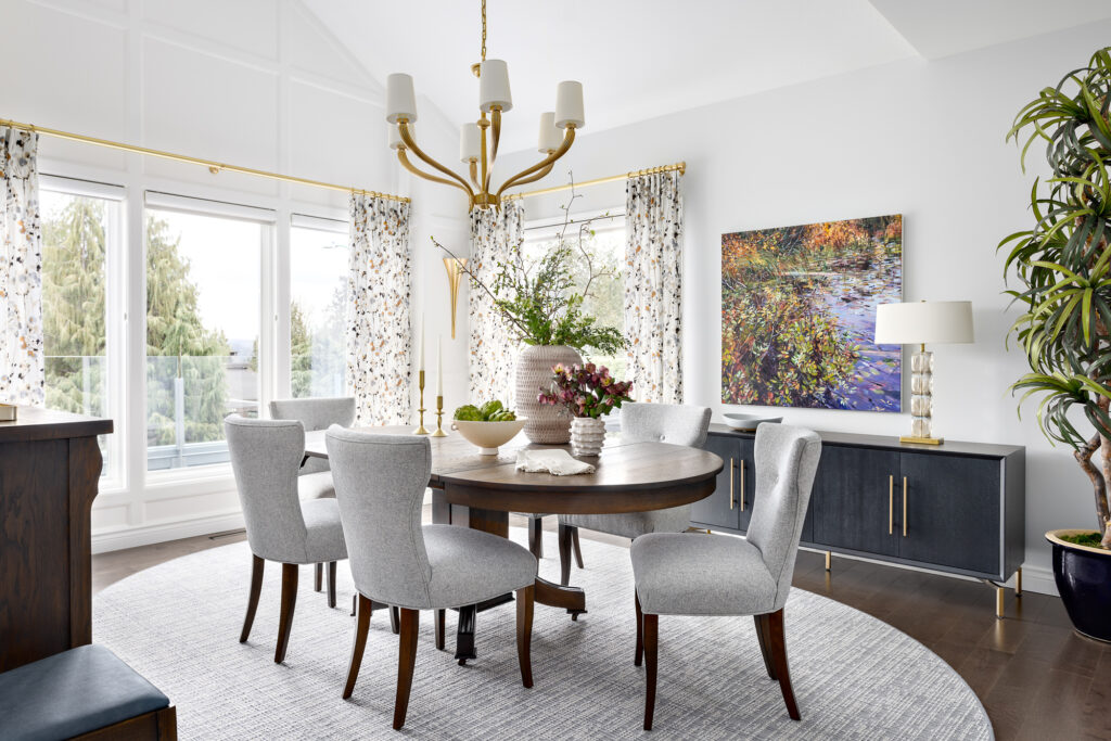 5 Ways To Incorporate Vintage & Antique Pieces Into Your Home Décor