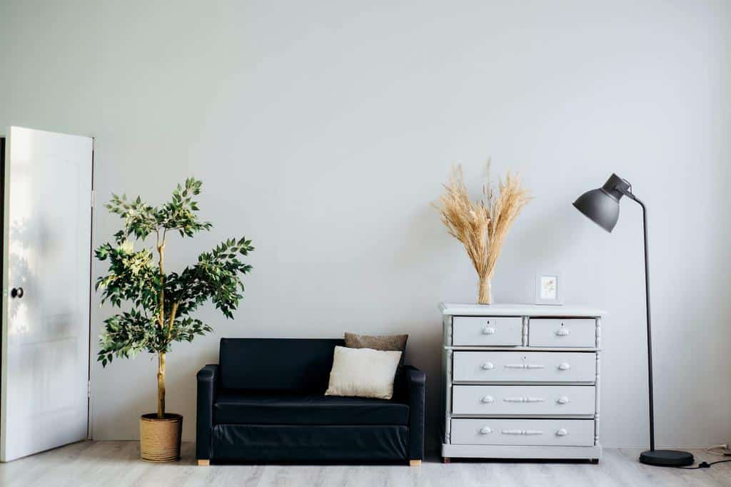 Transforming Small Spaces: Modern Furniture Solutions for Compact Living