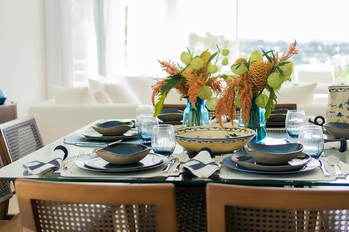 From Kitchen to Table: Selecting Dining Furniture That Makes Meals Memorable