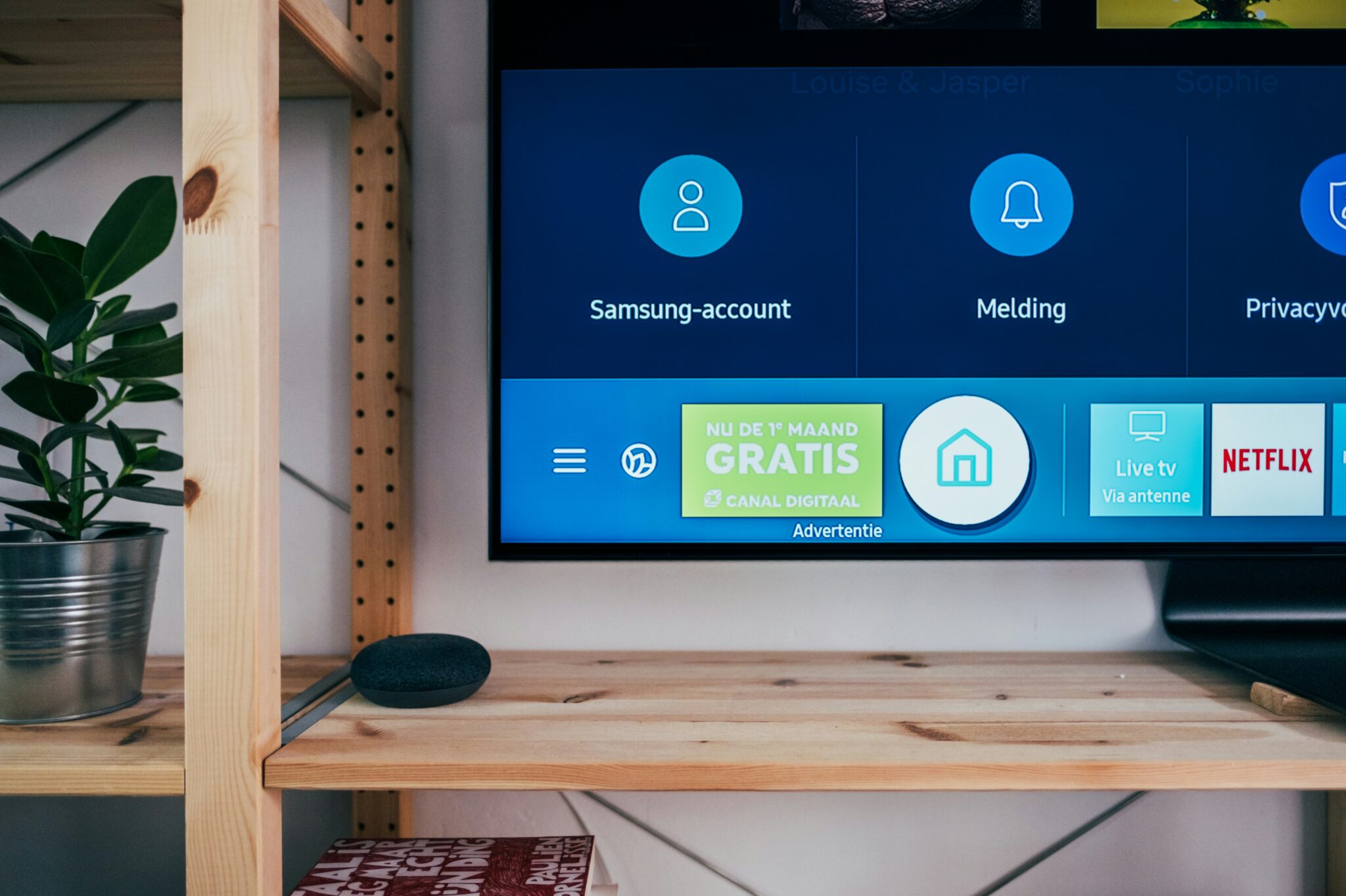 Wooden TV Stands with Storage: Stylish Solutions for Clutter-Free Living