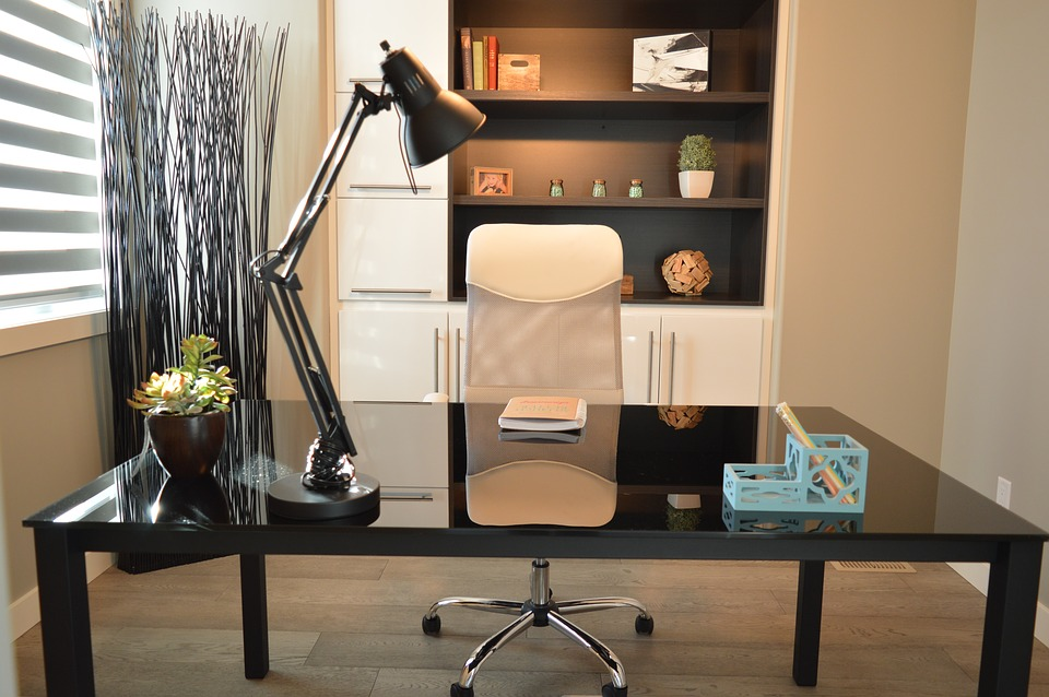 How to Decorate Your Office With Your Business Brand

