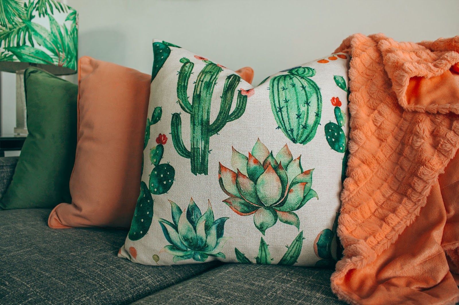 Transform Your Living Room With These 7 Small Tricks
