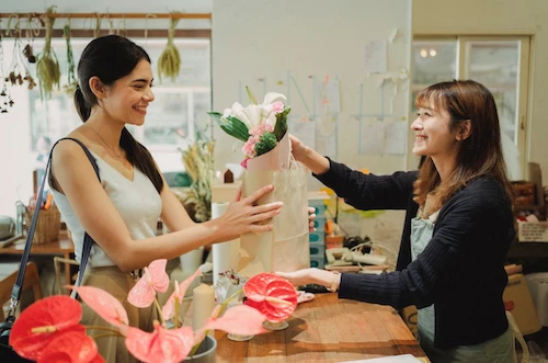 5 Crafting Activities You Can Do With Your Little Ones With Live Plants and Flowers