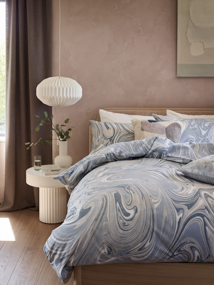 Bedroom Decorating Guide