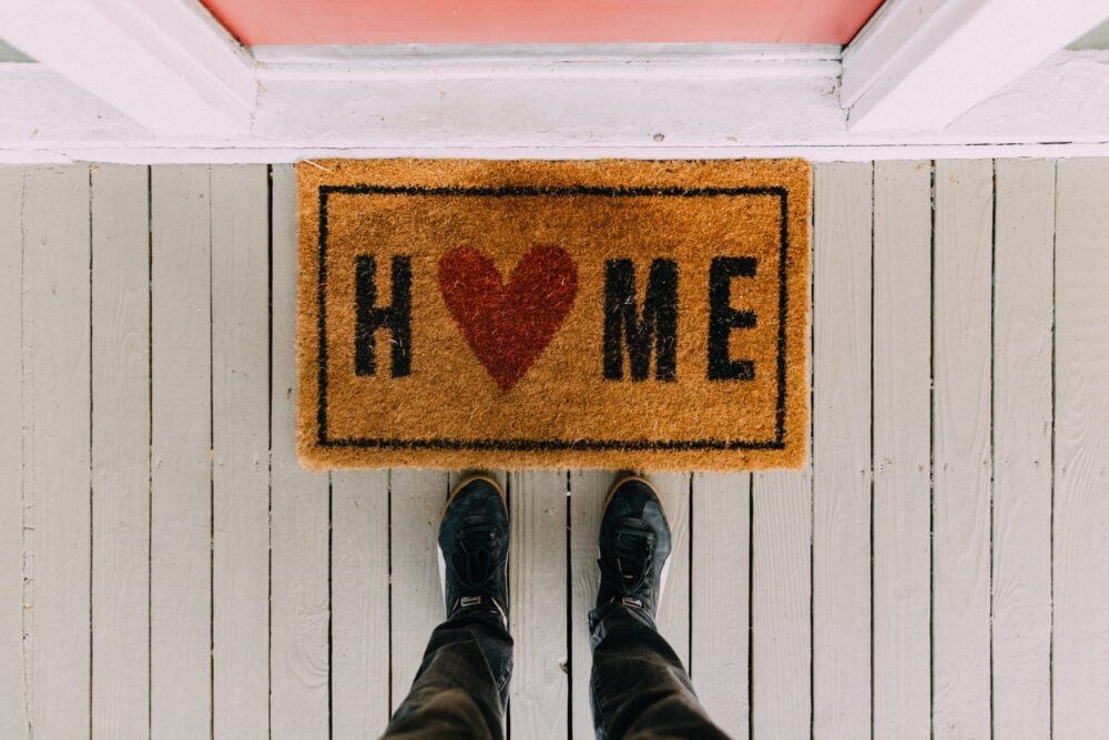 8 Ways to Brighten Up Your Home During Cold Dark Winters