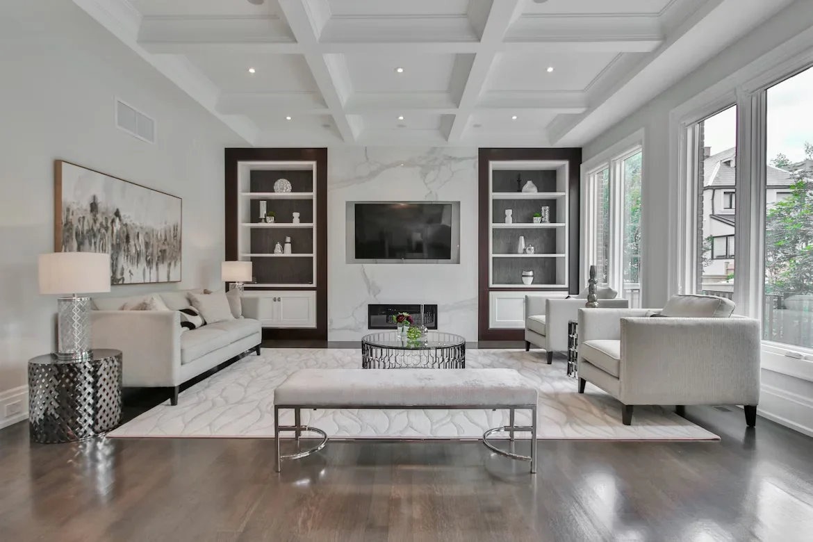 Modern vs. Classic: Finding the Perfect Living Room Look