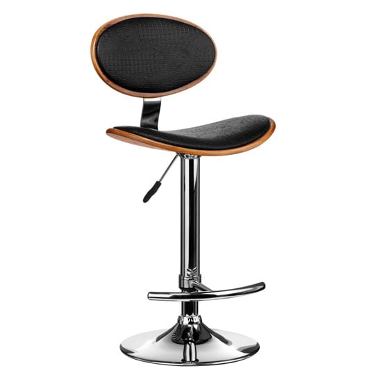 2402831  41167 zoom - Traditional Bar Stool With Arms That Can Give Your Kitchen A New Look