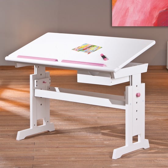 40100500 Baru Children Desk - 10 Furniture Units Designed With Kids In Mind