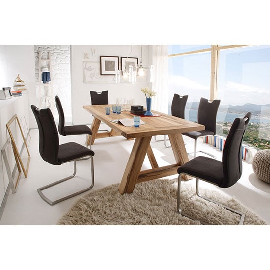 BRIS18EB MCA Pavo Chair - How To Host The Perfect Family Lunch With Traditional Dining Room Furniture