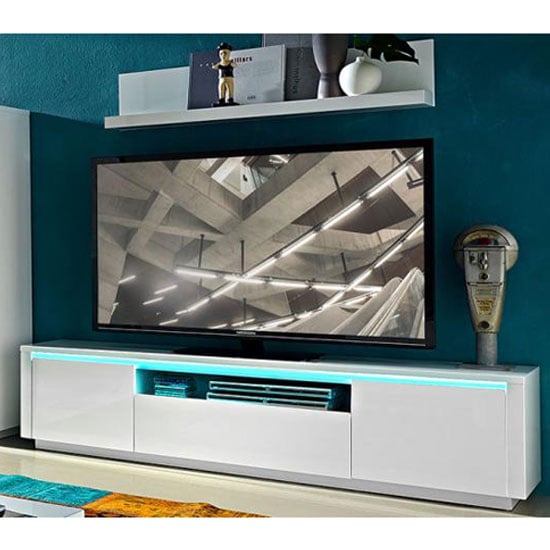 TV Stands For The End Of Beds: 5 Functional Ideas You Will Love CHICAGOTVUNITMAIN - TV Stands For The End Of Beds: 5 Functional Ideas You Will Love