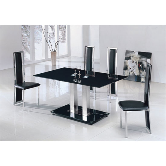 Holley dining table deluxe chairs - Choose A Dining Table For Your Small Space