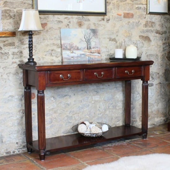 Photo of Belarus console table in mahogany with 3 drawers