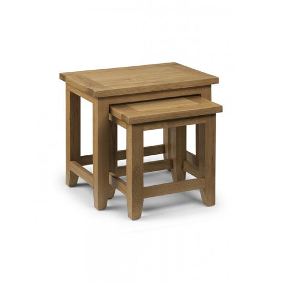 Photo of Rosales wooden nest of tables in oak