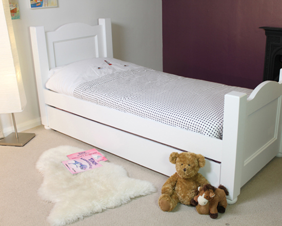 Nutkin bed ccp11b - Contemporary and Modern Furniture for your Kids