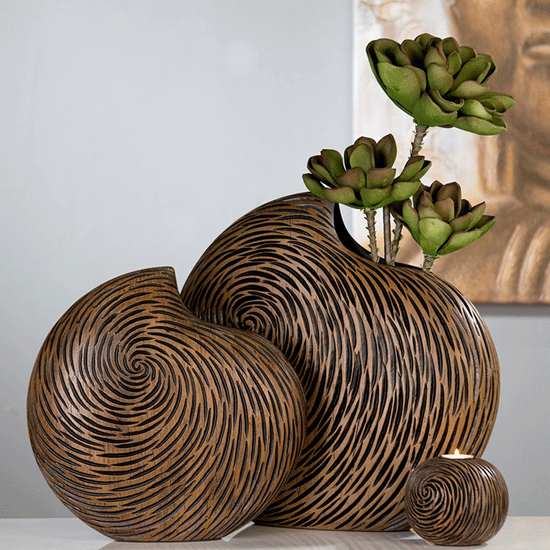 Photo of Rumba vase in poly brown with water proof design