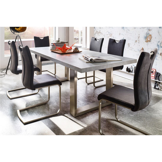 ST18EG GV+Pavo chair - 5 Tips To Note While Choosing Table And Chairs For Sale