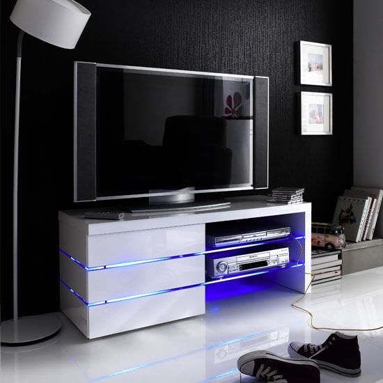 Sonia 59057W11 - Choosing The Right Kind Of Television Stands &amp; Entertainment Centers: 4 Steps