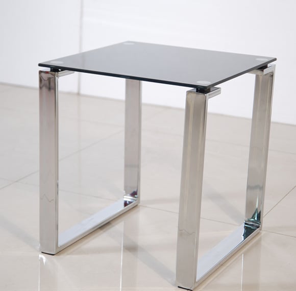 Photo of Zeus side lamp table in black glass top