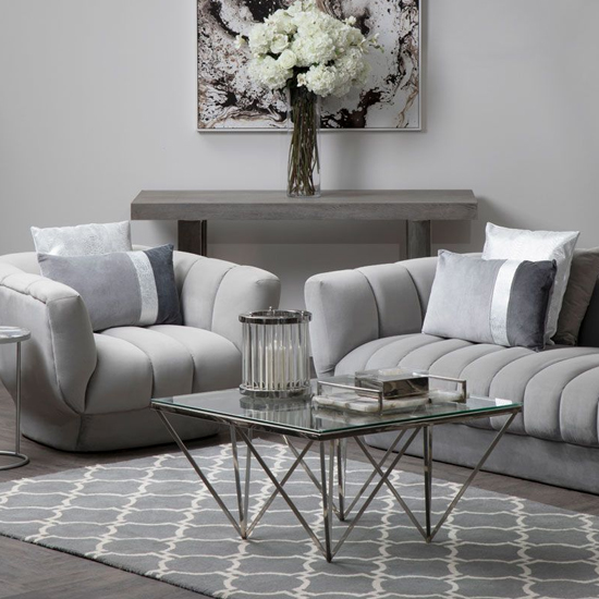 Alluras Small Clear Glass Coffee Table With Silver Spike Frame