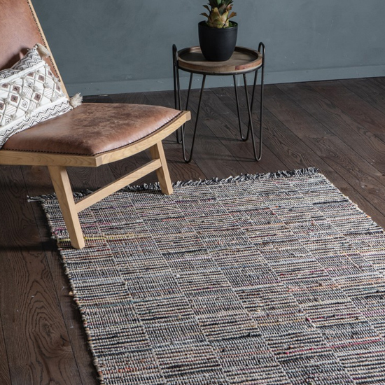 Alonza Fabric Rug In Multicolor