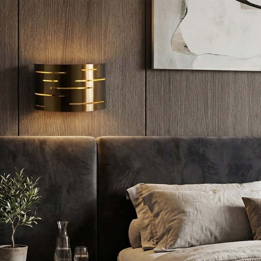 Alvion Metal Cut-Out Wall Light in Vintage