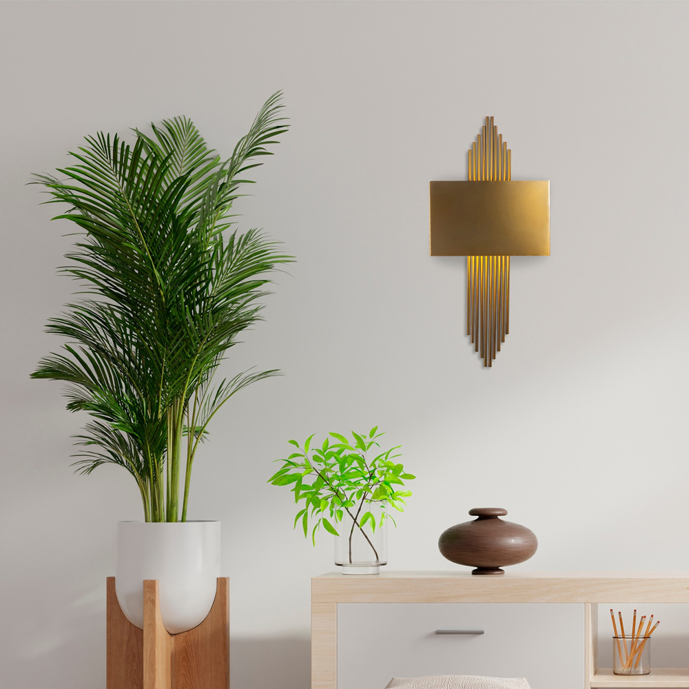 Alvion Metal Wall Light in Vintage